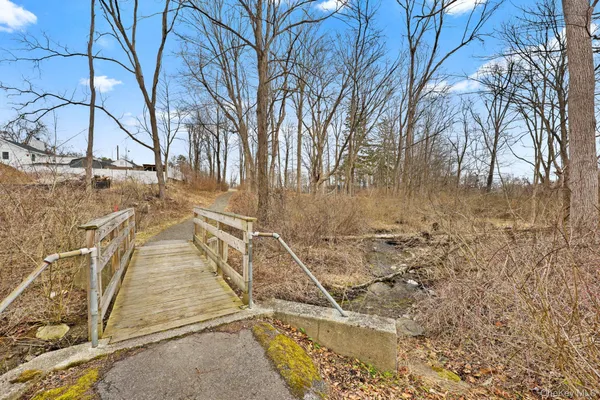 $4,350 | 2881 Meadowcrest Drive, Yorktown Heights, NY 10598