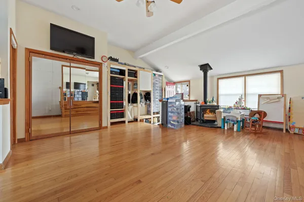 $4,350 | 2881 Meadowcrest Drive, Yorktown Heights, NY 10598