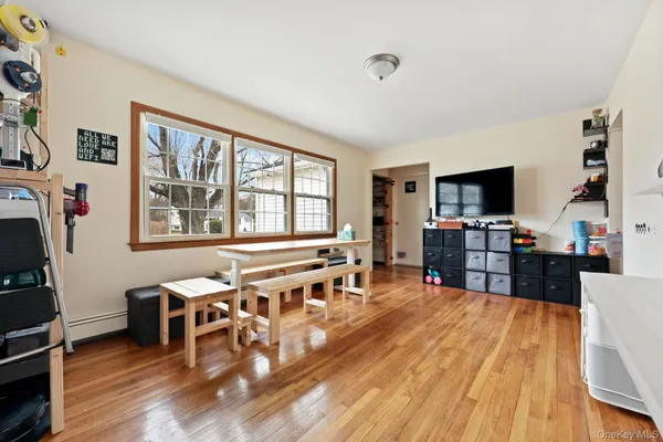 $4,350 | 2881 Meadowcrest Drive, Yorktown Heights, NY 10598