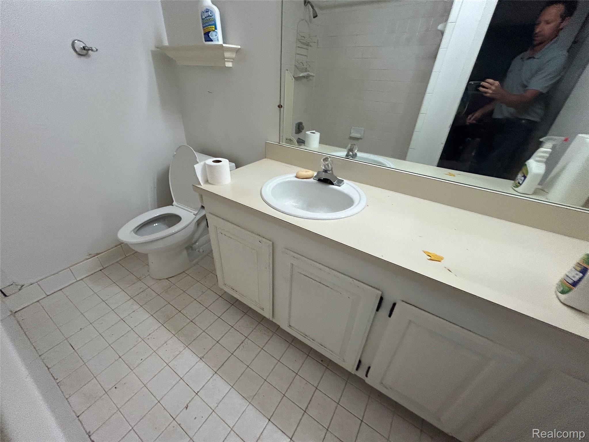 30445 West 14 Mile Road, Unit 69 Farmington, MI 48334 - Photo 23 of 45 IMG_7372.JPG