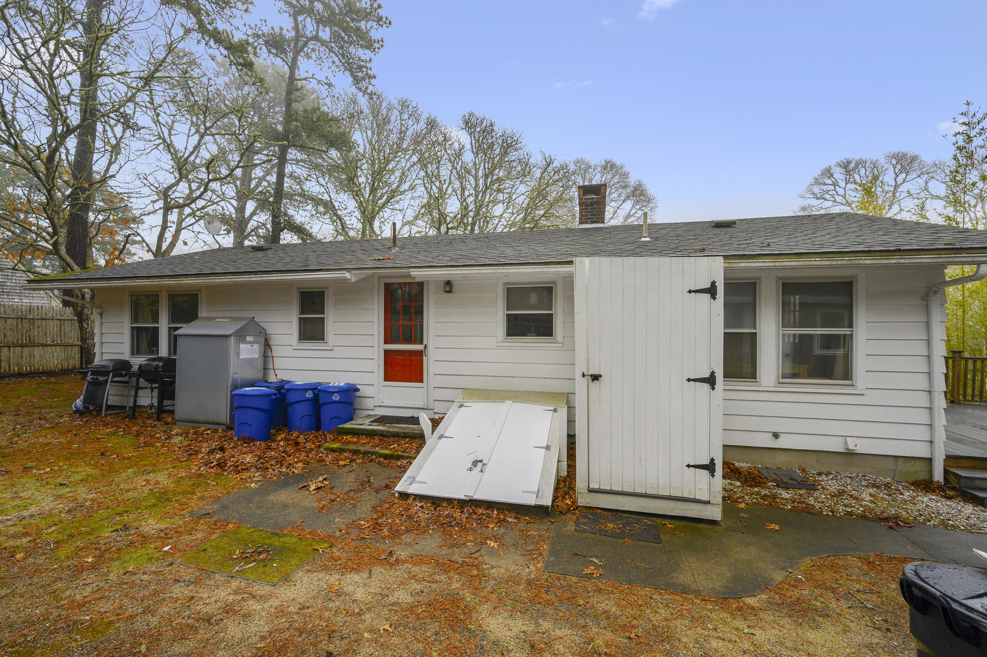 9 Peter Oliver Road Dennis, MA 02660 - Photo 16 of 19 018-photo--8161876