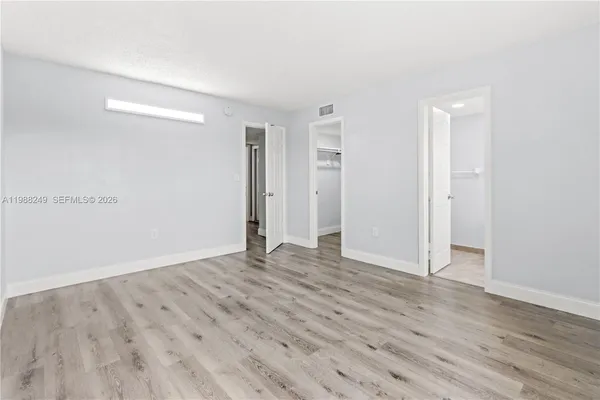 $2,100 | 1855 West 60th Street, Unit 311, Hialeah, FL 33012