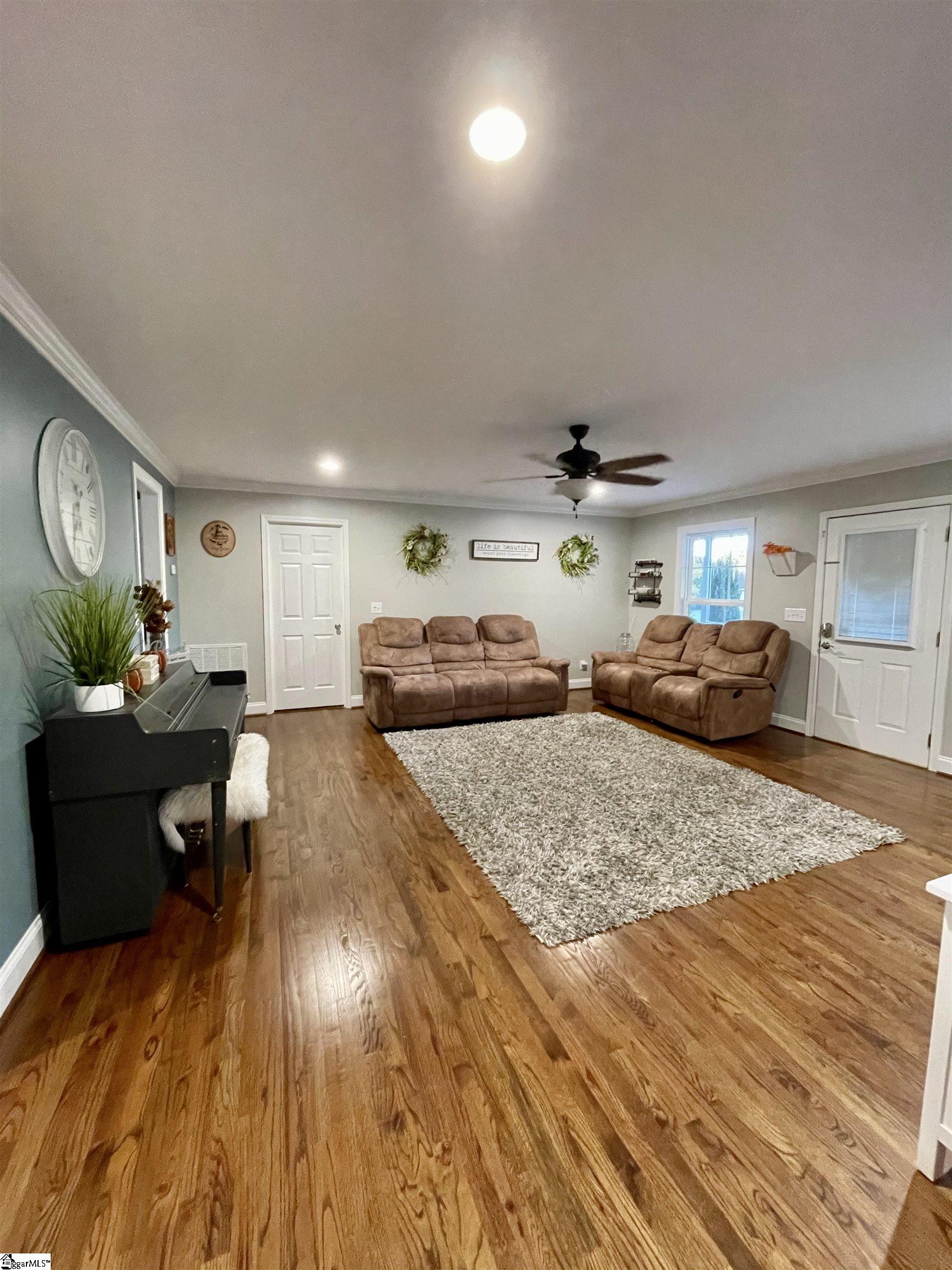 285 Styles Road Taylors, SC 29687 - Photo 5 of 25 Gallery Image 5