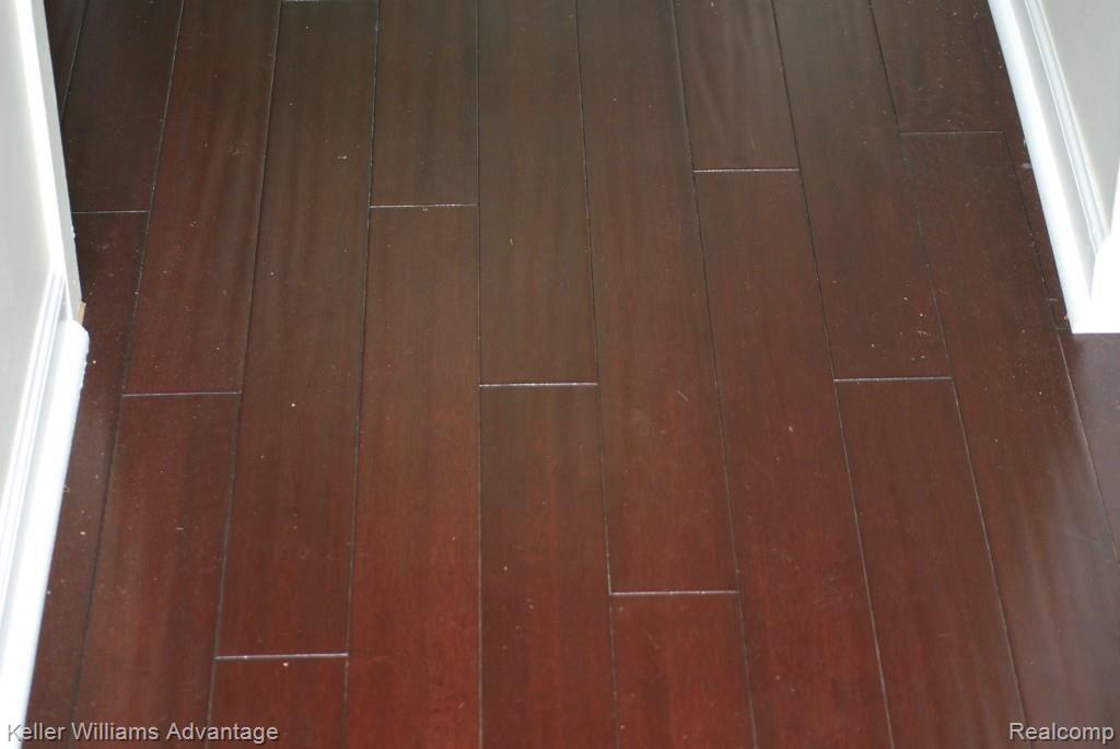 1434 West Webster Road, Unit 2 Royal Oak, MI 48073 - Photo 3 of 16 BAMBOO FLOATING FLOOR