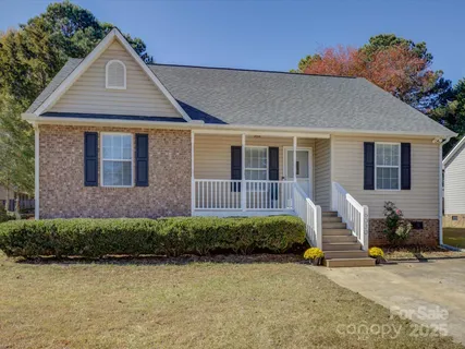 $305,000 | 6030 Featherstone Court, Rock Hill, SC 29732