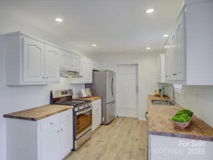 $305,000 | 6030 Featherstone Court, Rock Hill, SC 29732