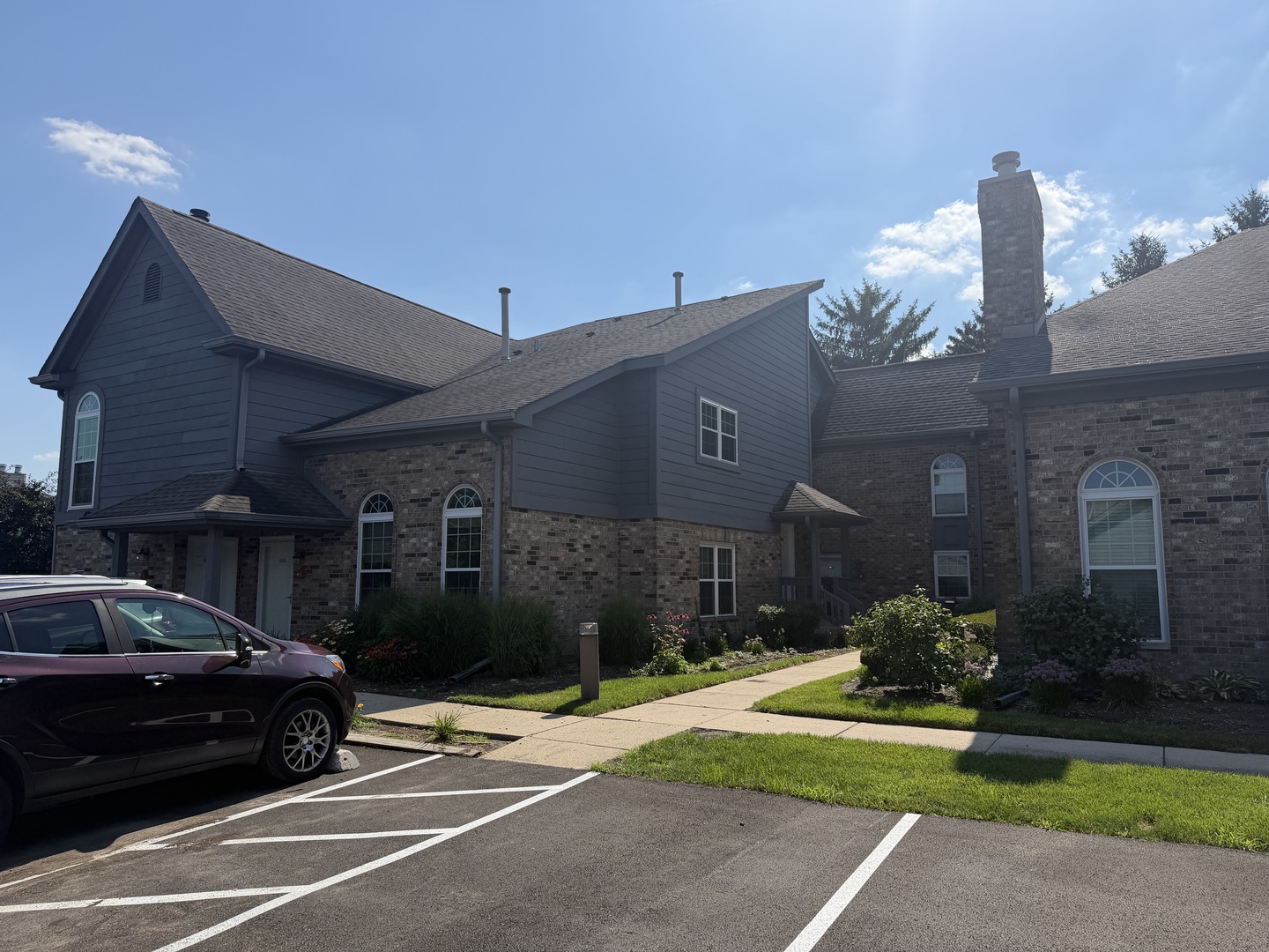 43 Foxcroft Road, Unit 235 Naperville, IL 60565 - Photo 3 of 11
