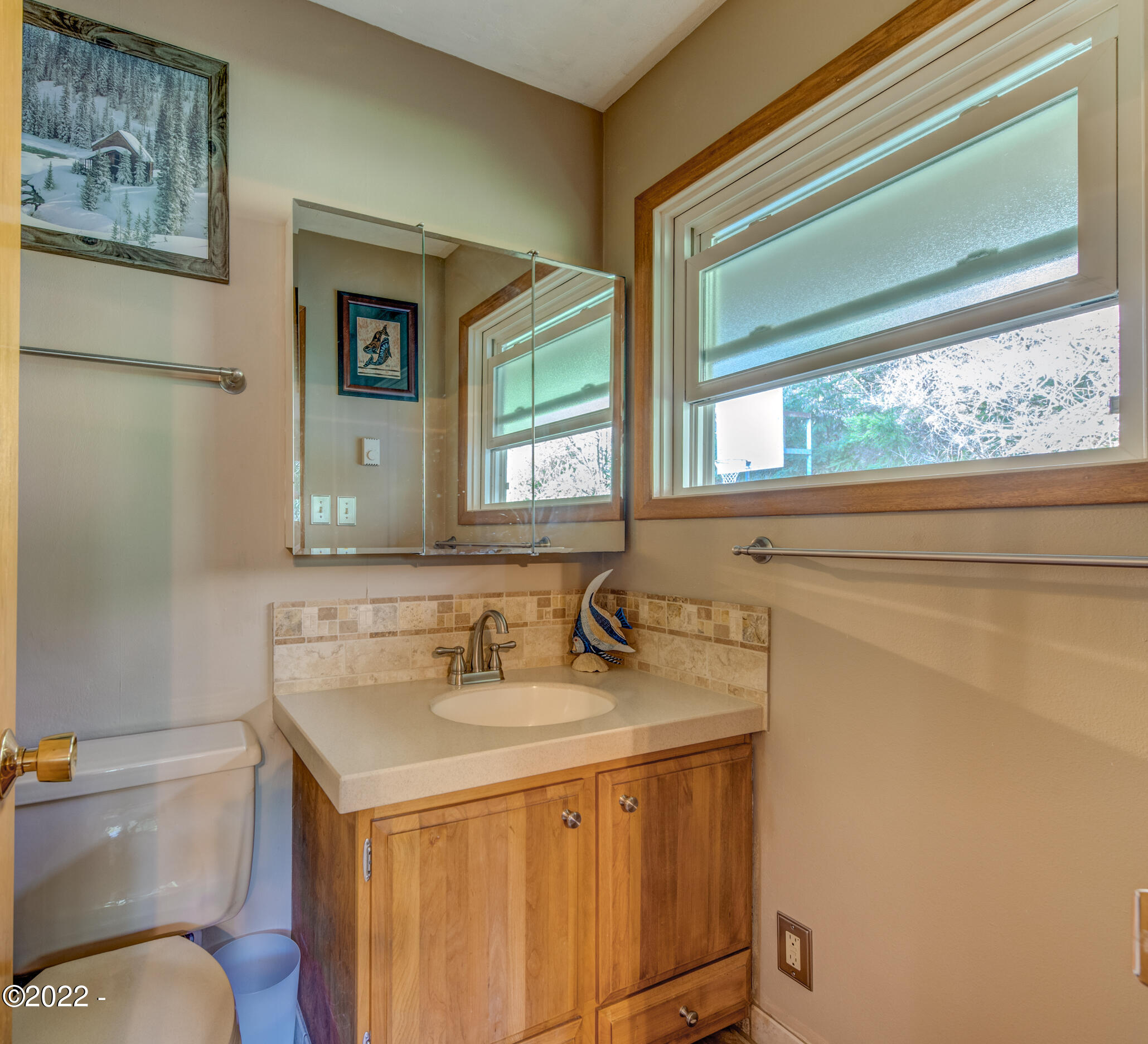 489 South Bay Road Toledo, OR 97391 - Photo 17 of 31 18