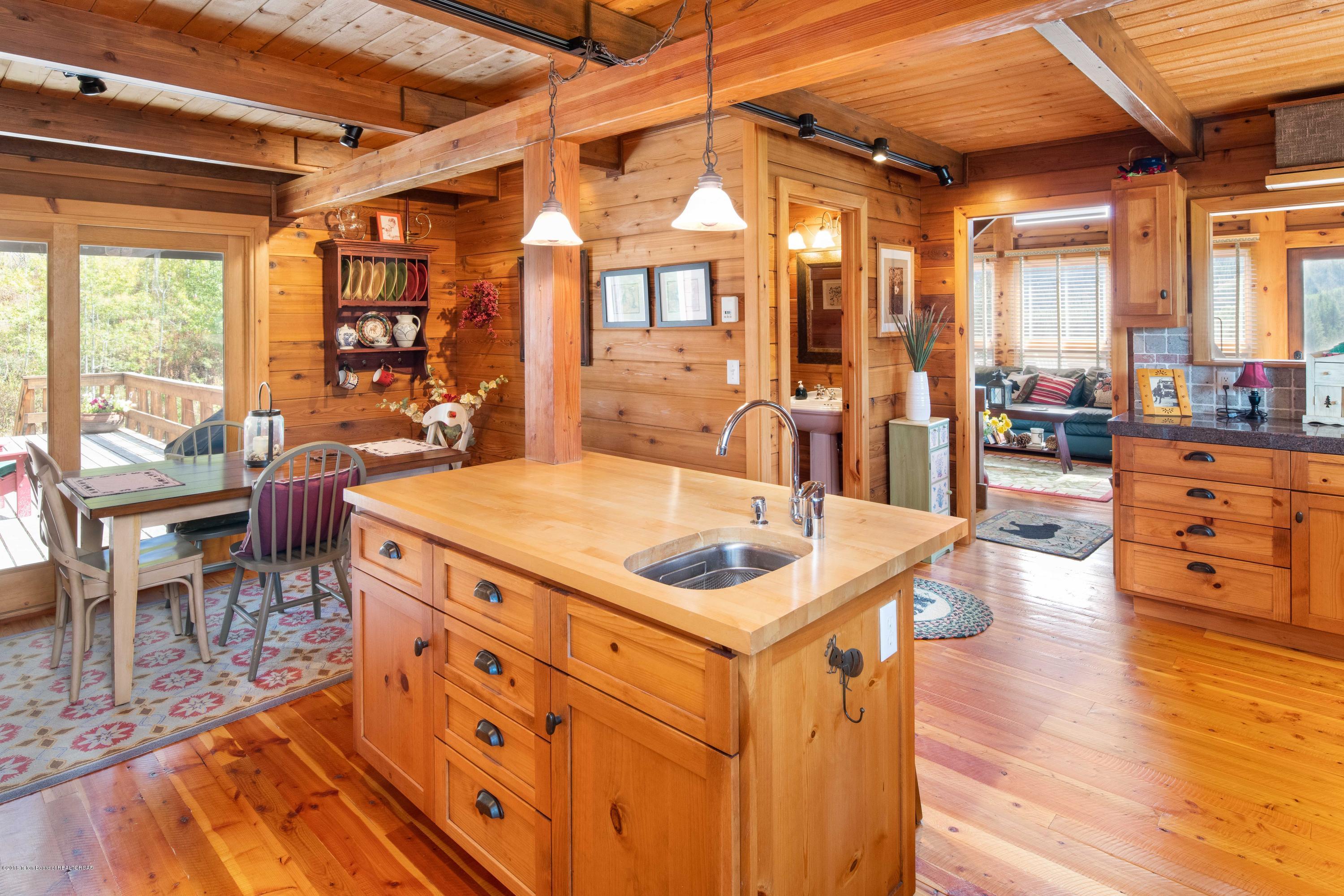 8400 South Fall Wilson, WY 83014 - Photo 1 of 1 Kitchen 1