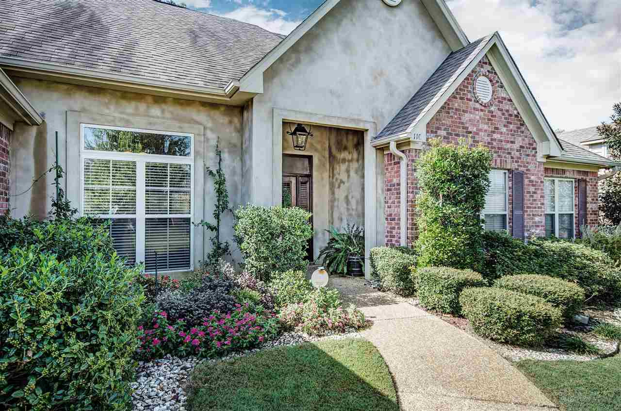 110 Springmeade Road Clinton, MS 39056 - Photo 2 of 34 Photo 2