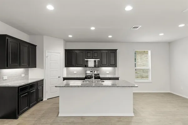 $2,450 | 1748 Osage Trail, Mesquite, TX 75149