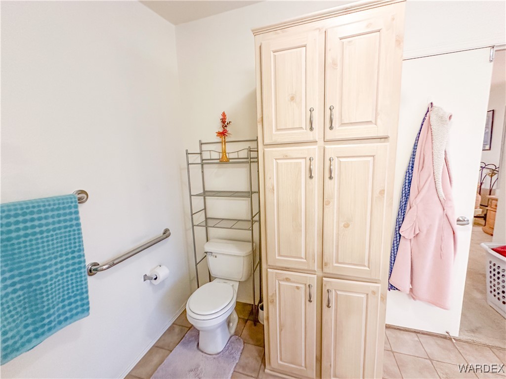 4351 Cavalry Road Fort Mohave, AZ 86426 - Photo 15 of 57 Master Bathroom