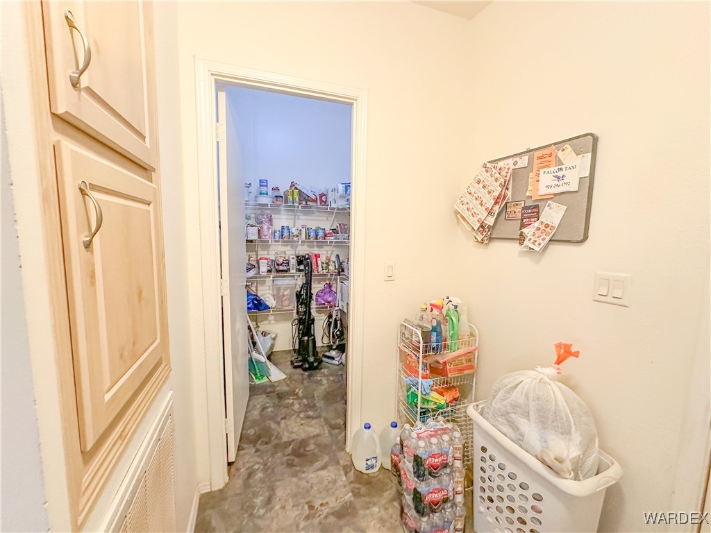 4351 Cavalry Road Fort Mohave, AZ 86426 - Photo 27 of 57 Laundry