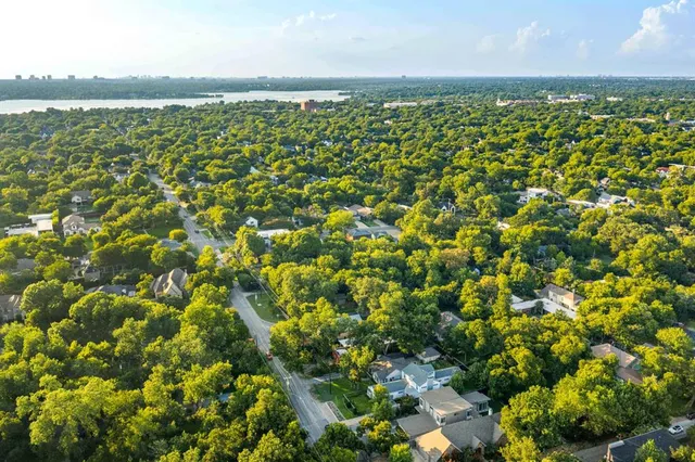 a view of a green field