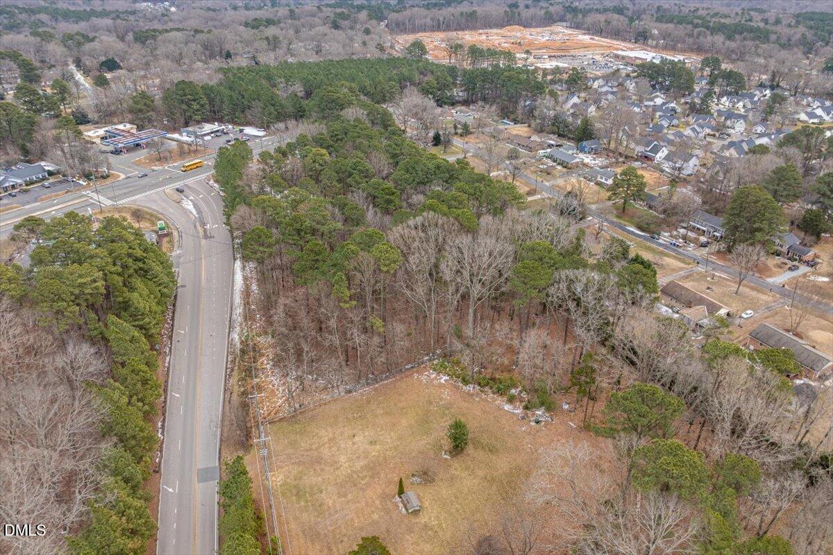 1013 Umstead Road Durham, NC 27712 - Photo 5 of 16 04-1013 Umstead-4