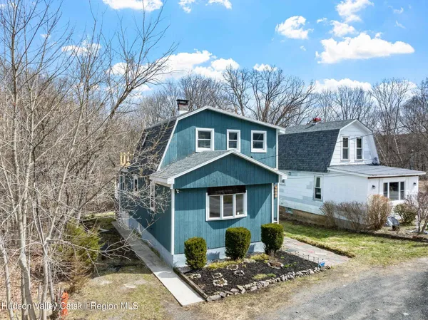 $3,000 | 2961 Cottage Place, Stottville, NY 12172