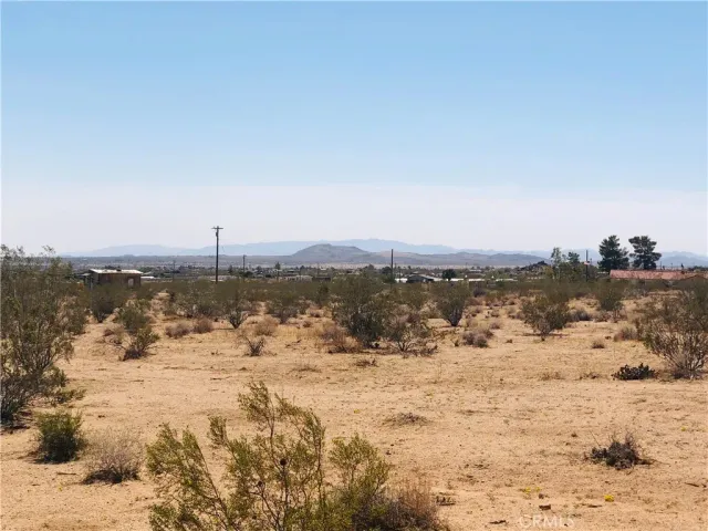 $26,500 | 2 Geronimo, Landers, CA 92285