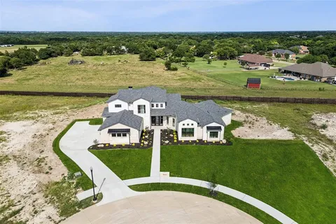 $1,350,000 | 4930 Magnolia Trail, Midlothian, TX 76065