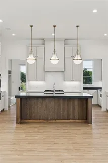 $1,350,000 | 4930 Magnolia Trail, Midlothian, TX 76065