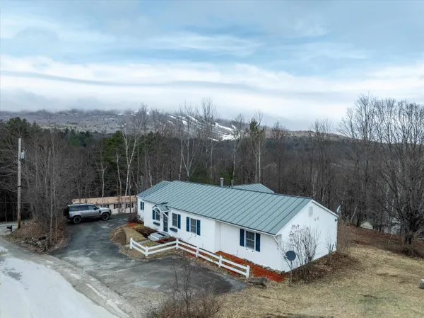 $499,000 | 4 Twine Hill Road, Ludlow, VT 05149