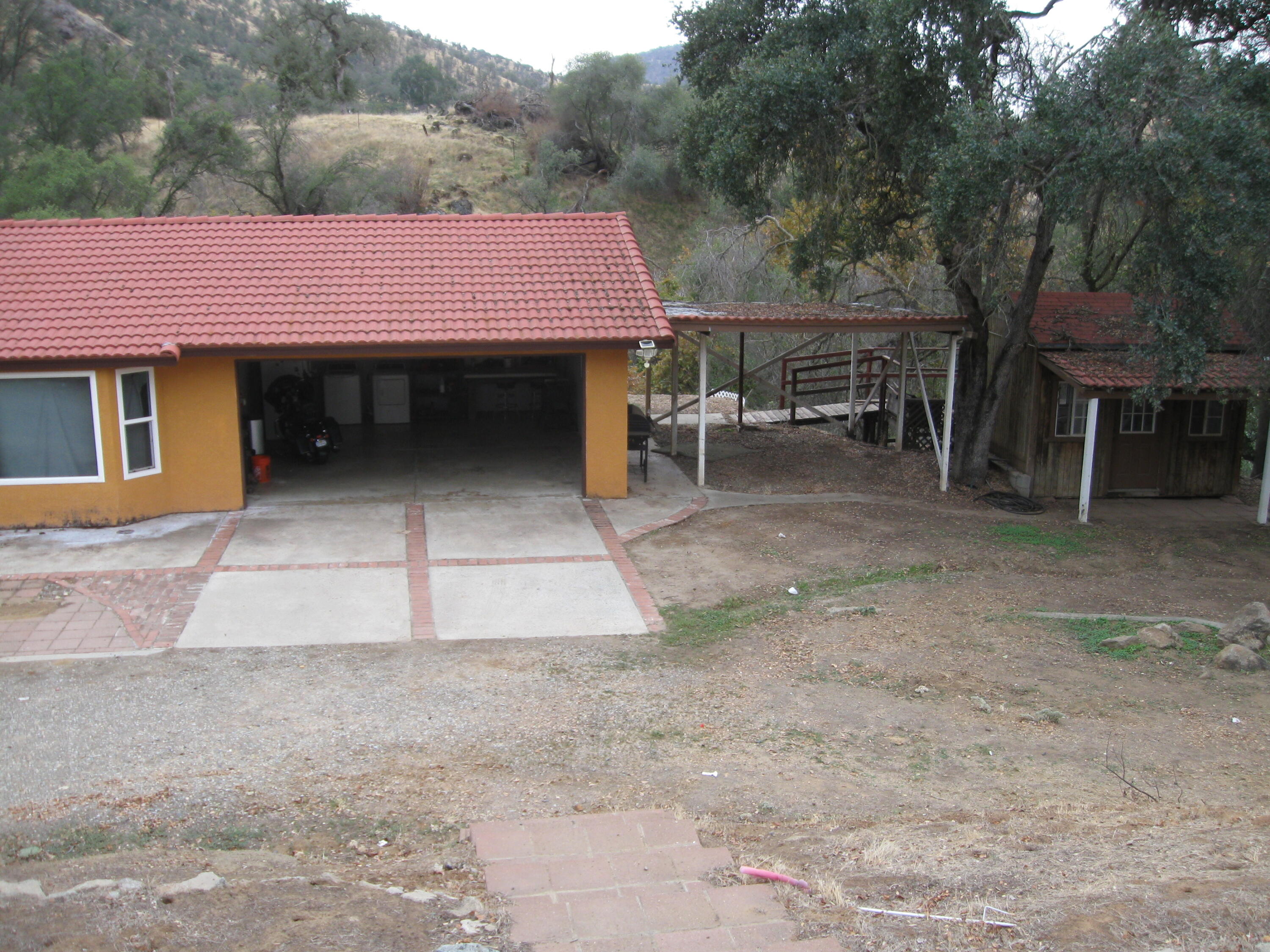 35548 Hummingbird Lane Squaw Valley, CA 93675 - Photo 5 of 33 IMG_4867