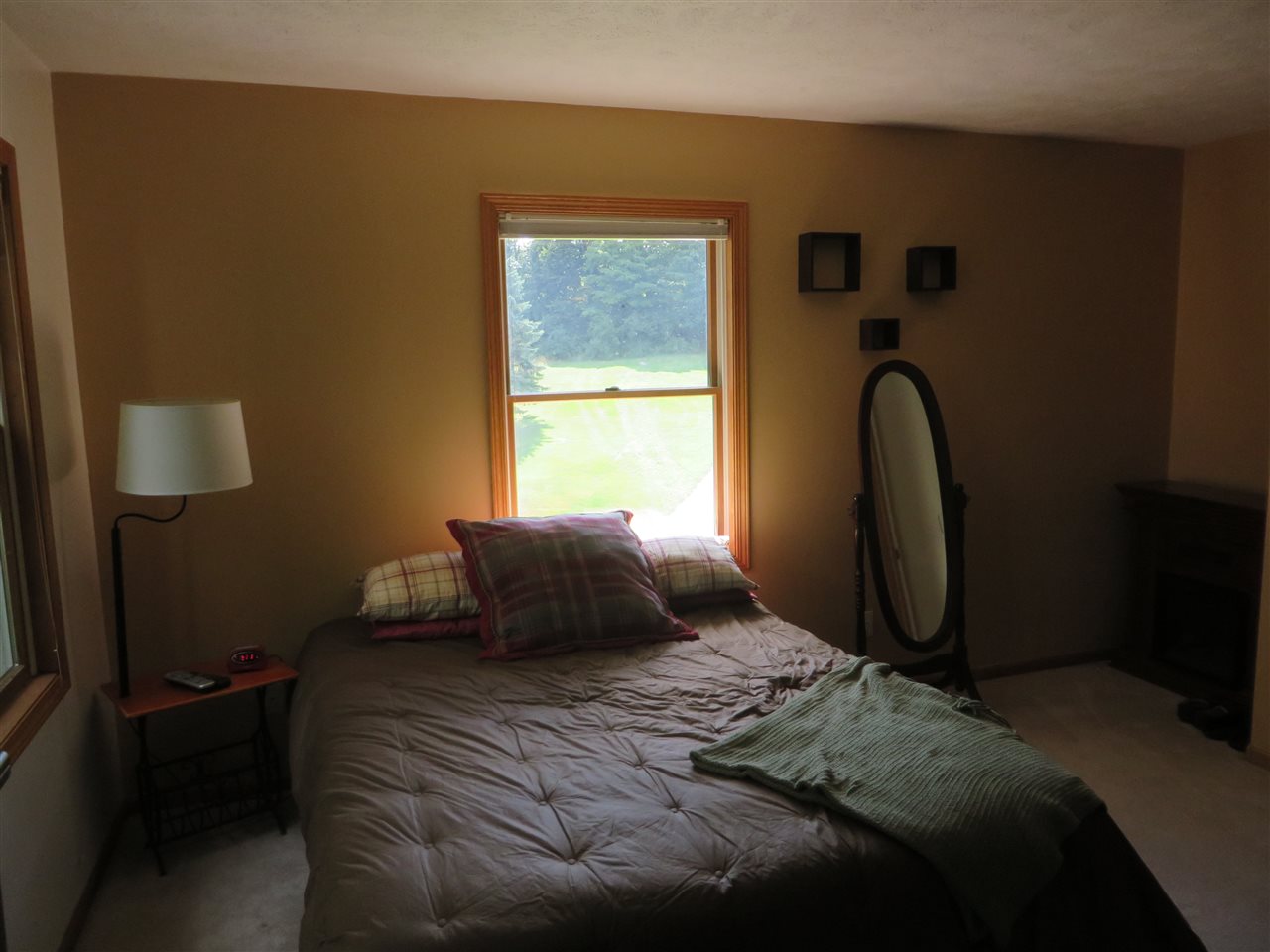 2677 Blue Ridge Lane Traverse City, MI 49685 - Photo 37 of 52 1822396-38.JPG