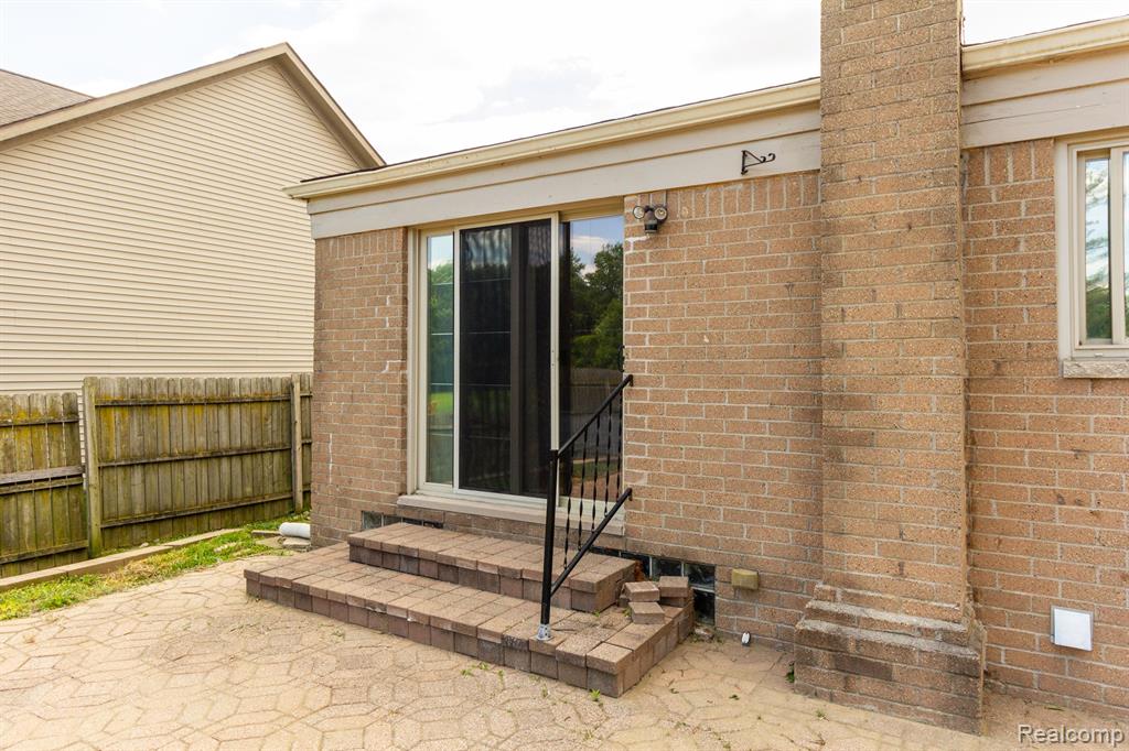 34636 Garfield Road Fraser, MI 48026 - Photo 33 of 34