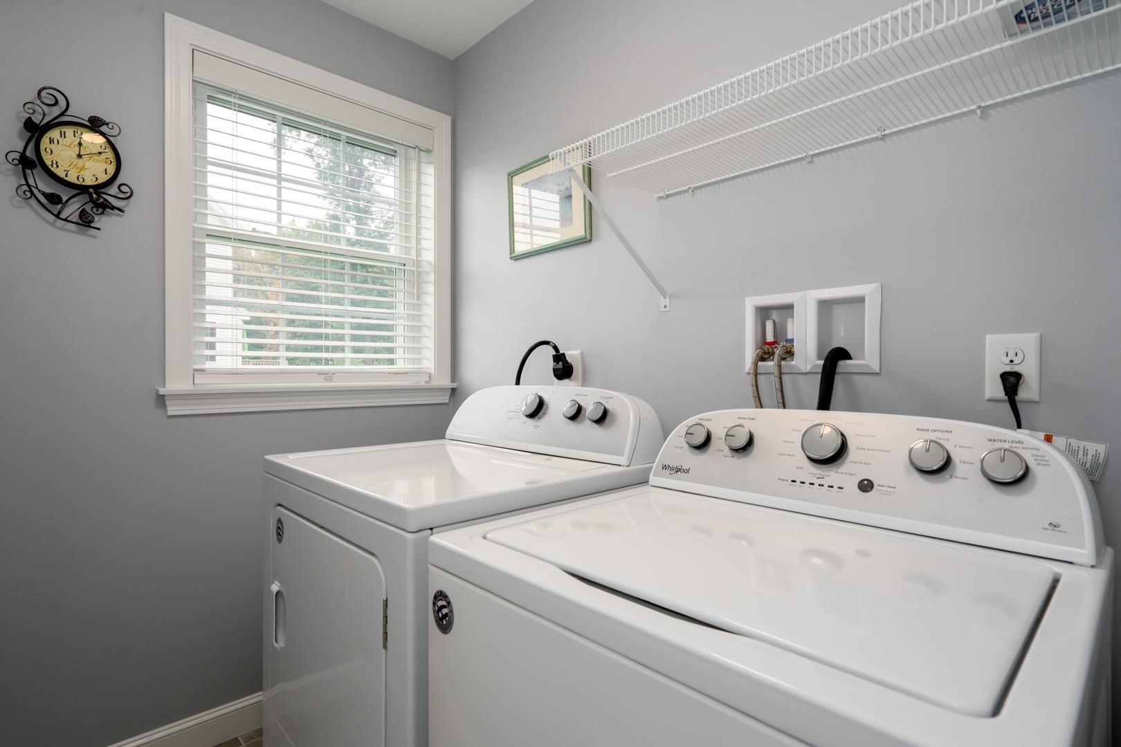 2 Annika Lee Drive, Unit 2 Epping, NH 03042 - Photo 3 of 33