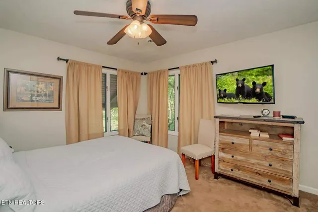 $1,400,000 | 3669 Lindsey Mill Road, Gatlinburg, TN 37738