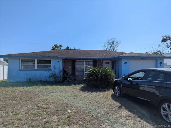 $1,750 | 7416 Star Dust Drive, Port Richey, FL 34668