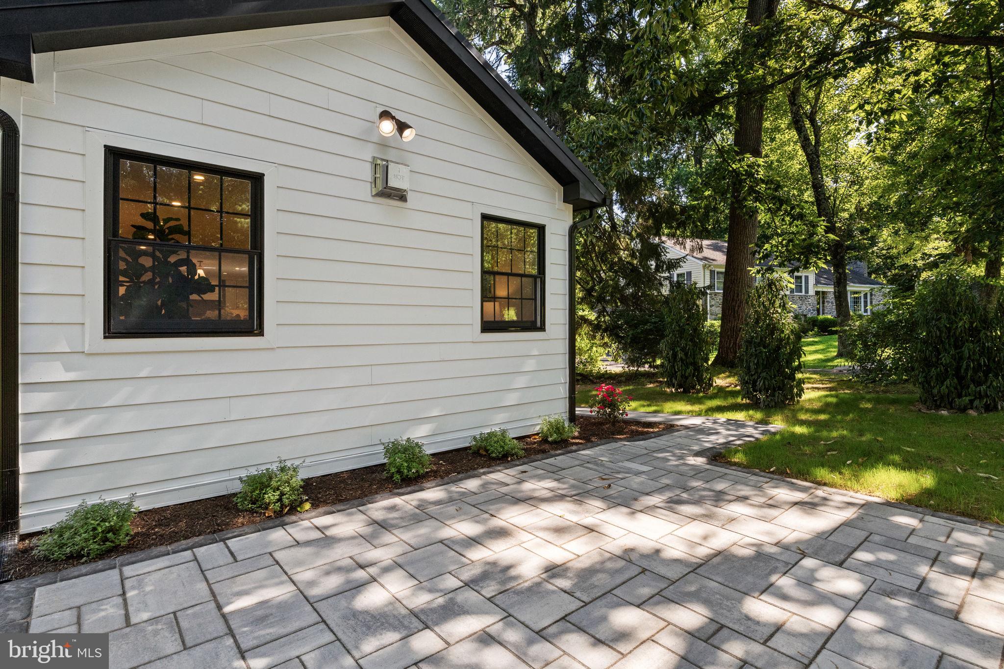 1179 Beaumont Road Berwyn, PA 19312 - Photo 50 of 50 Patio