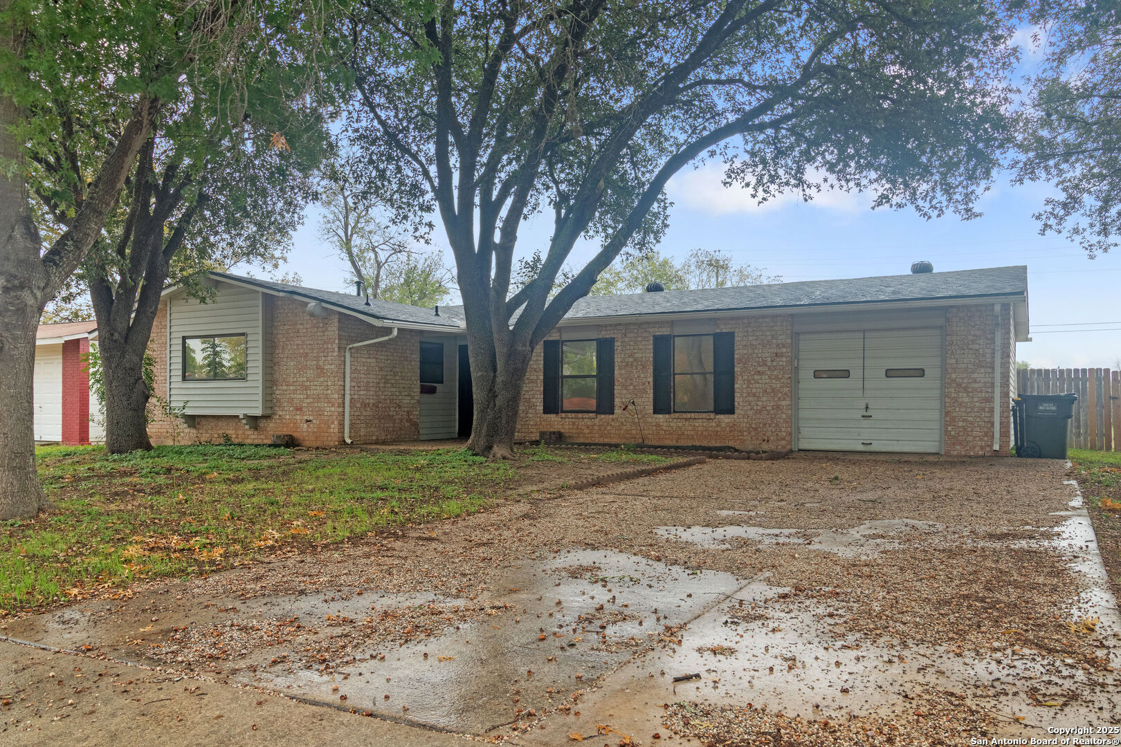 800 Brooks Avenue Schertz, TX 78154 - Photo 2 of 17