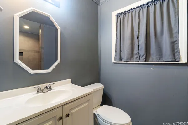 $1,650 | 800 Brooks Avenue, Schertz, TX 78154