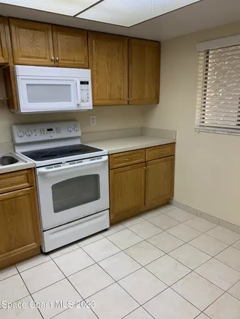 $1,300 | 3025 Thrush Drive, Unit 206, Melbourne, FL 32935