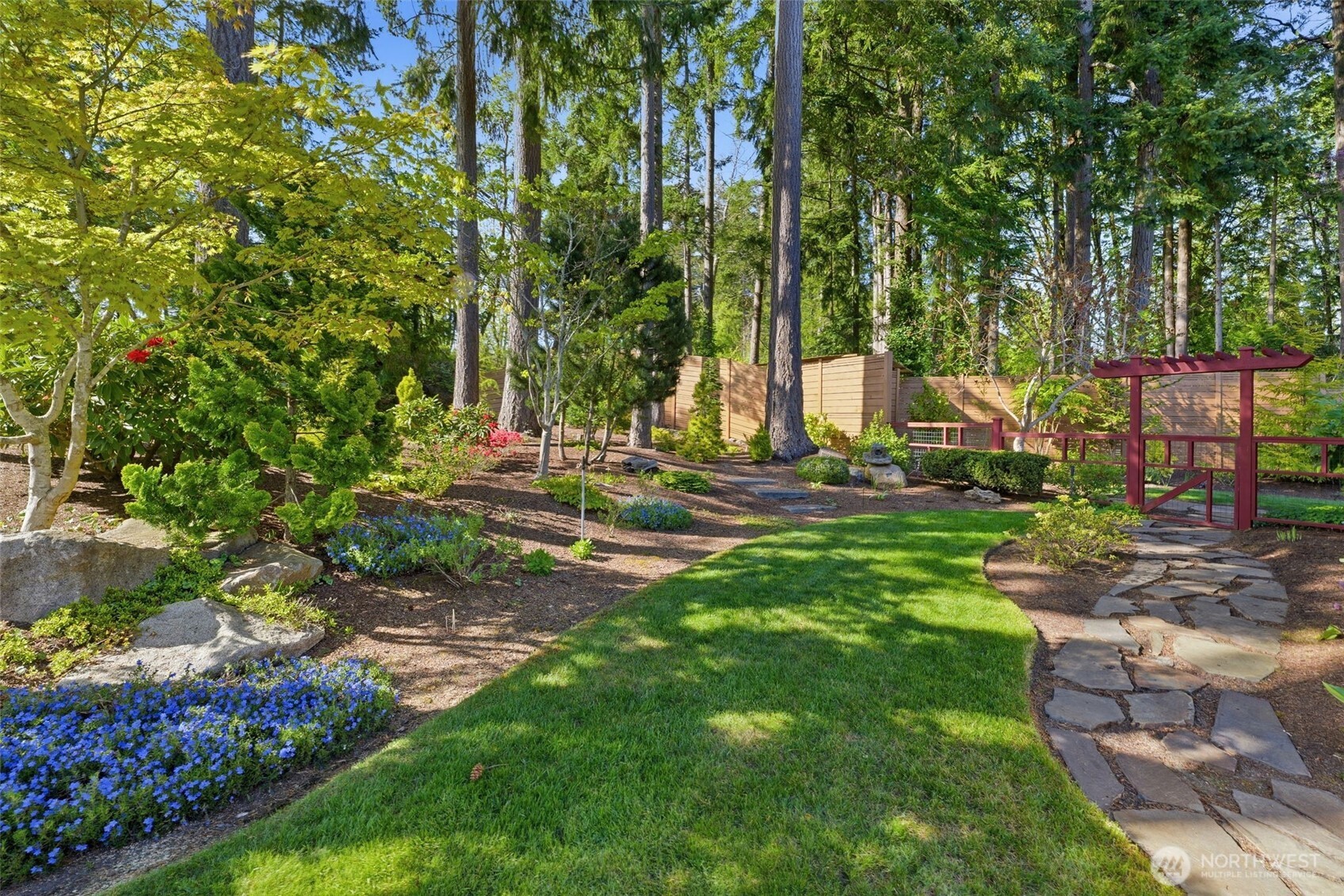 3915 Bay View Lane Gig Harbor, WA 98332 - Photo 27 of 40 a view of park