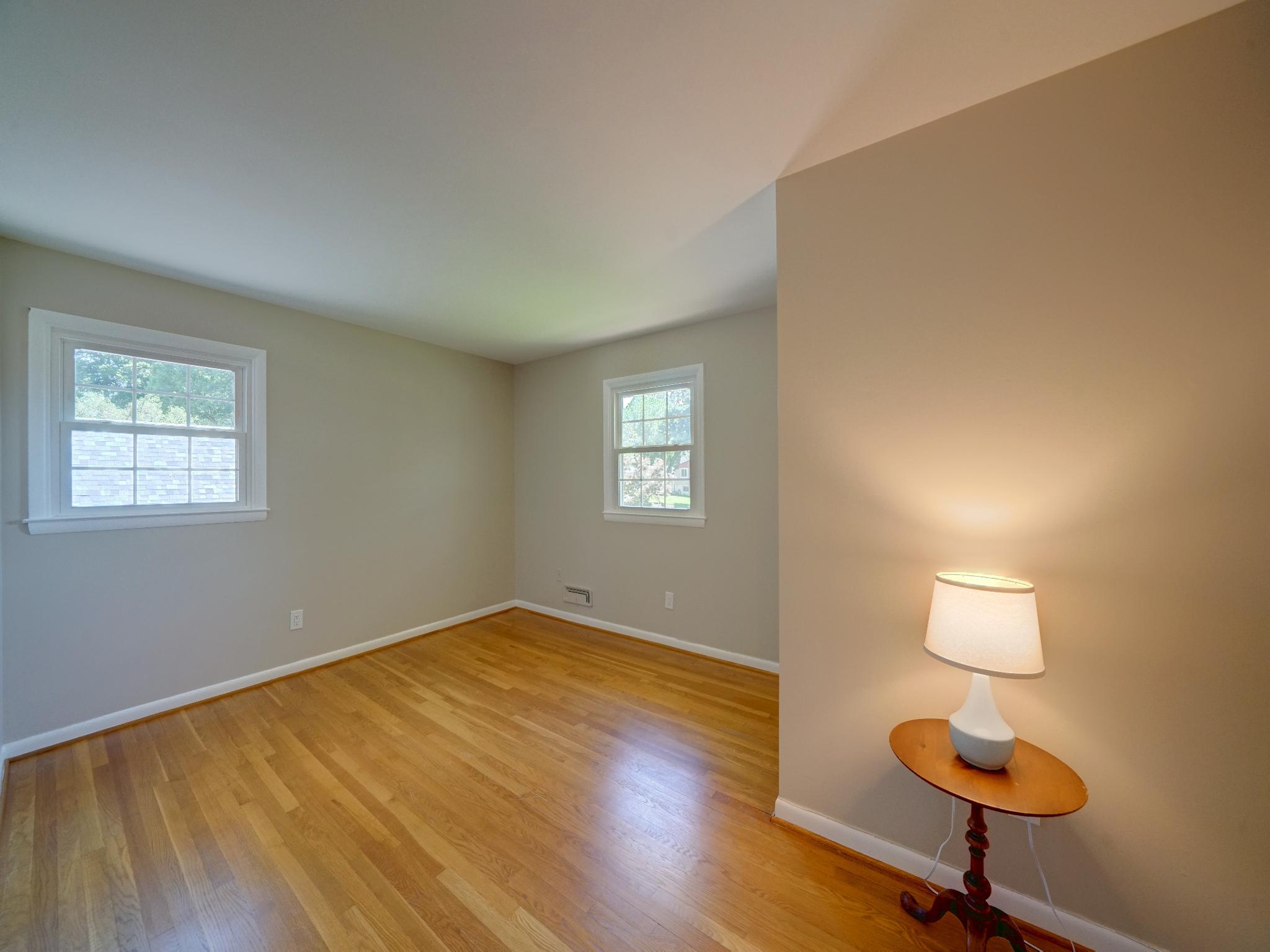 5062 Durham Road West Columbia, MD 21044 - Photo 21 of 40 2nd Upstairs bedroom