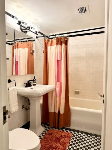 $595,000 | 465 West 23rd Street, Unit 4G | Chelsea