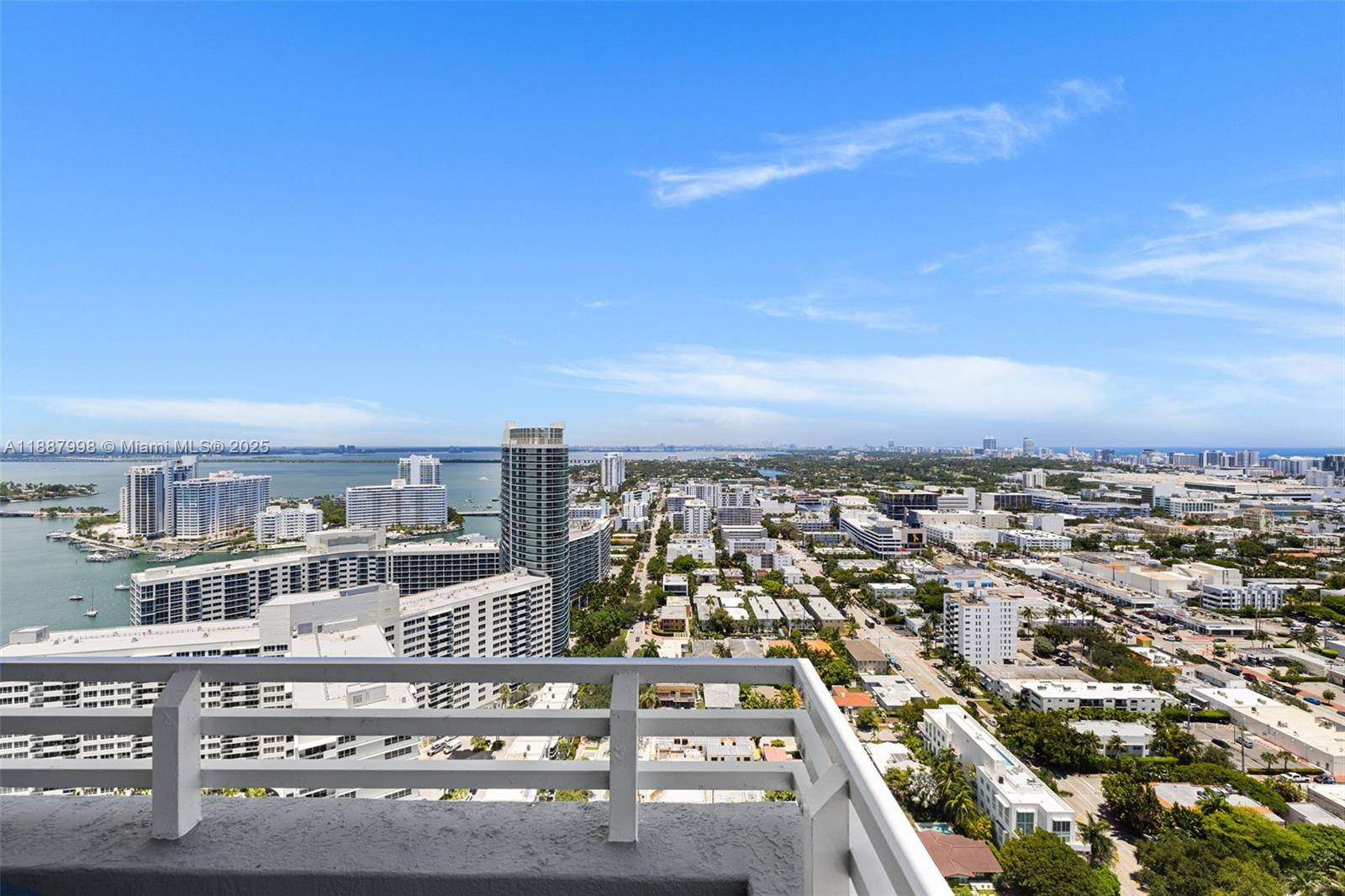 1330 West Avenue, Unit 3407 Miami Beach, FL 33139 - Photo 32 of 42 a view of city with ocean