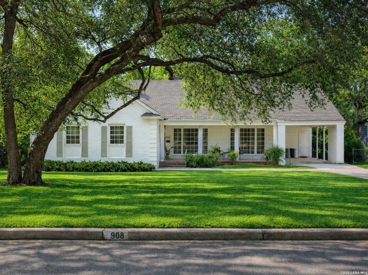 908 Garraty Road Terrell Hills, TX 78209 - Photo 24 of 25