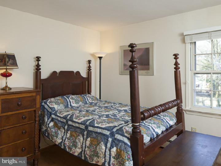 439 Terhune Road Princeton, NJ 08540 - Photo 18 of 25