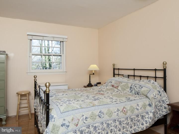 439 Terhune Road Princeton, NJ 08540 - Photo 19 of 25