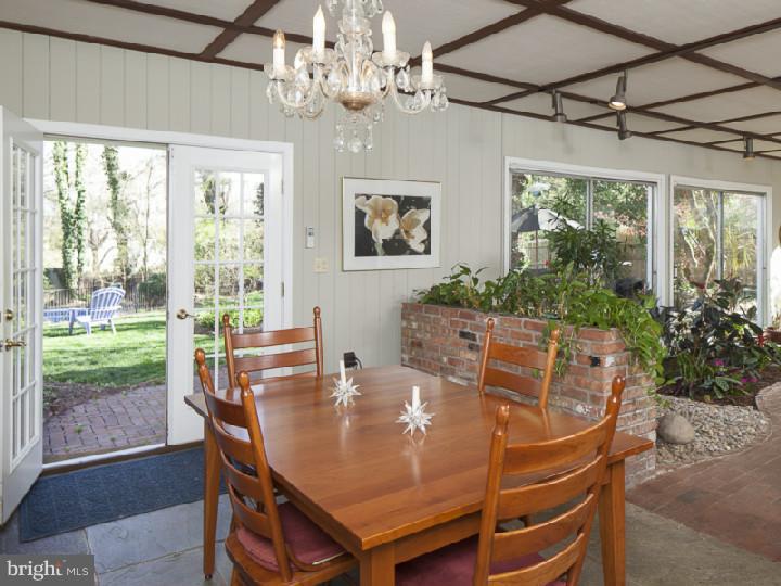 439 Terhune Road Princeton, NJ 08540 - Photo 4 of 25