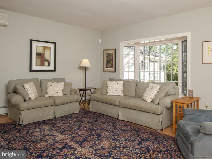 439 Terhune Road Princeton, NJ 08540 - Photo 10 of 25