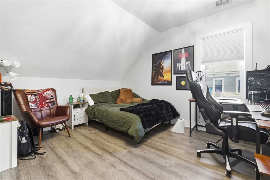 169 West 9th Street, Unit SF Boston, MA 02127 - Photo 16 of 24