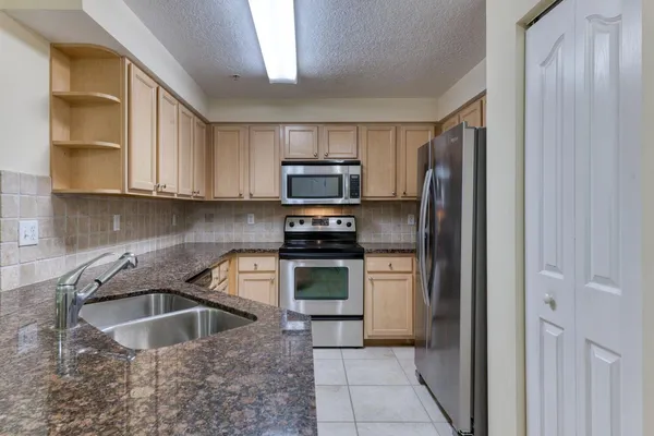 $2,785 | 125 Galicia Way, Unit 207, Jupiter, FL 33458