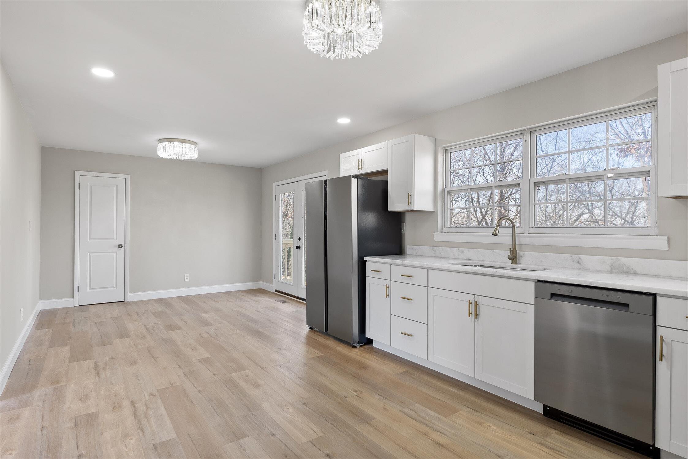 7635 Austin Drive Chattanooga, TN 37416 - Photo 24 of 35 16-Austin-15