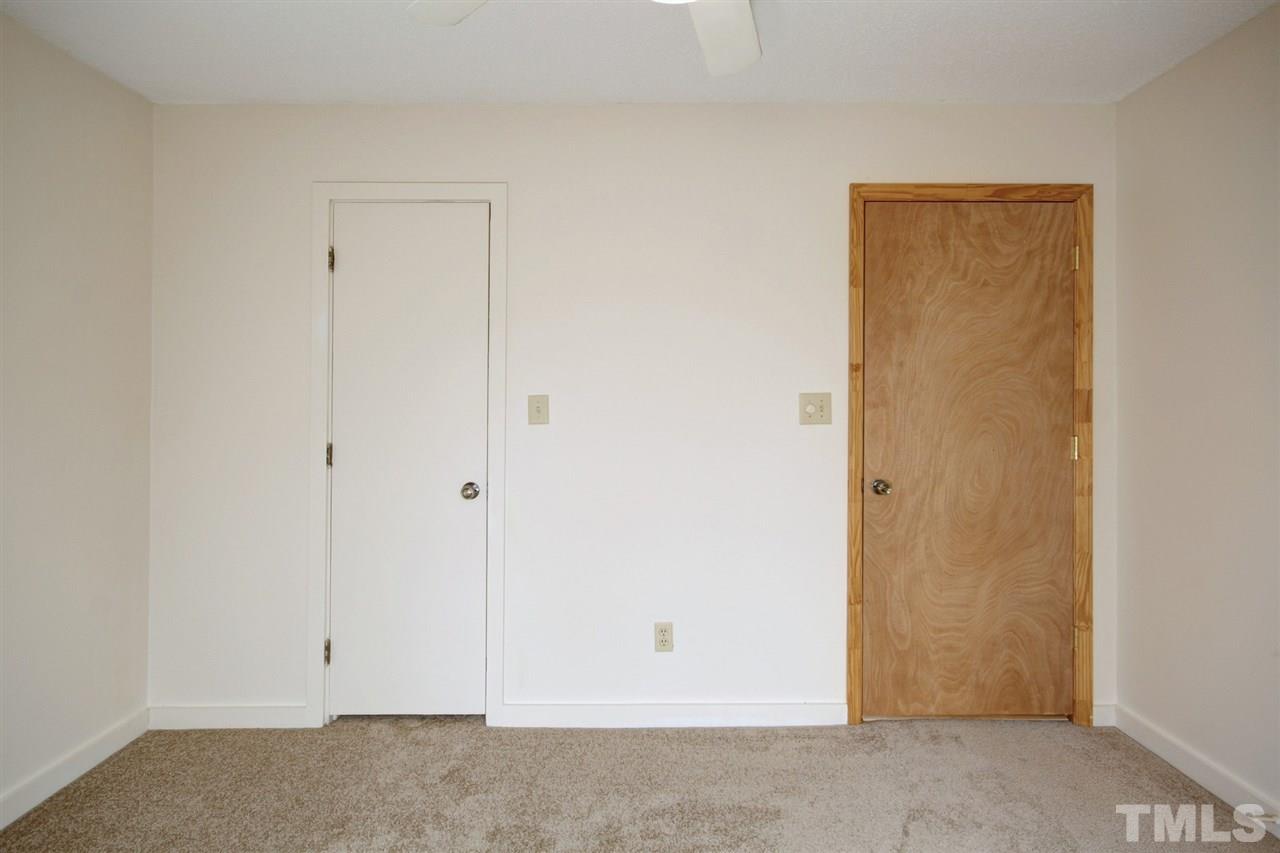 4013 Grimstead Lane Raleigh, NC 27613 - Photo 14 of 30