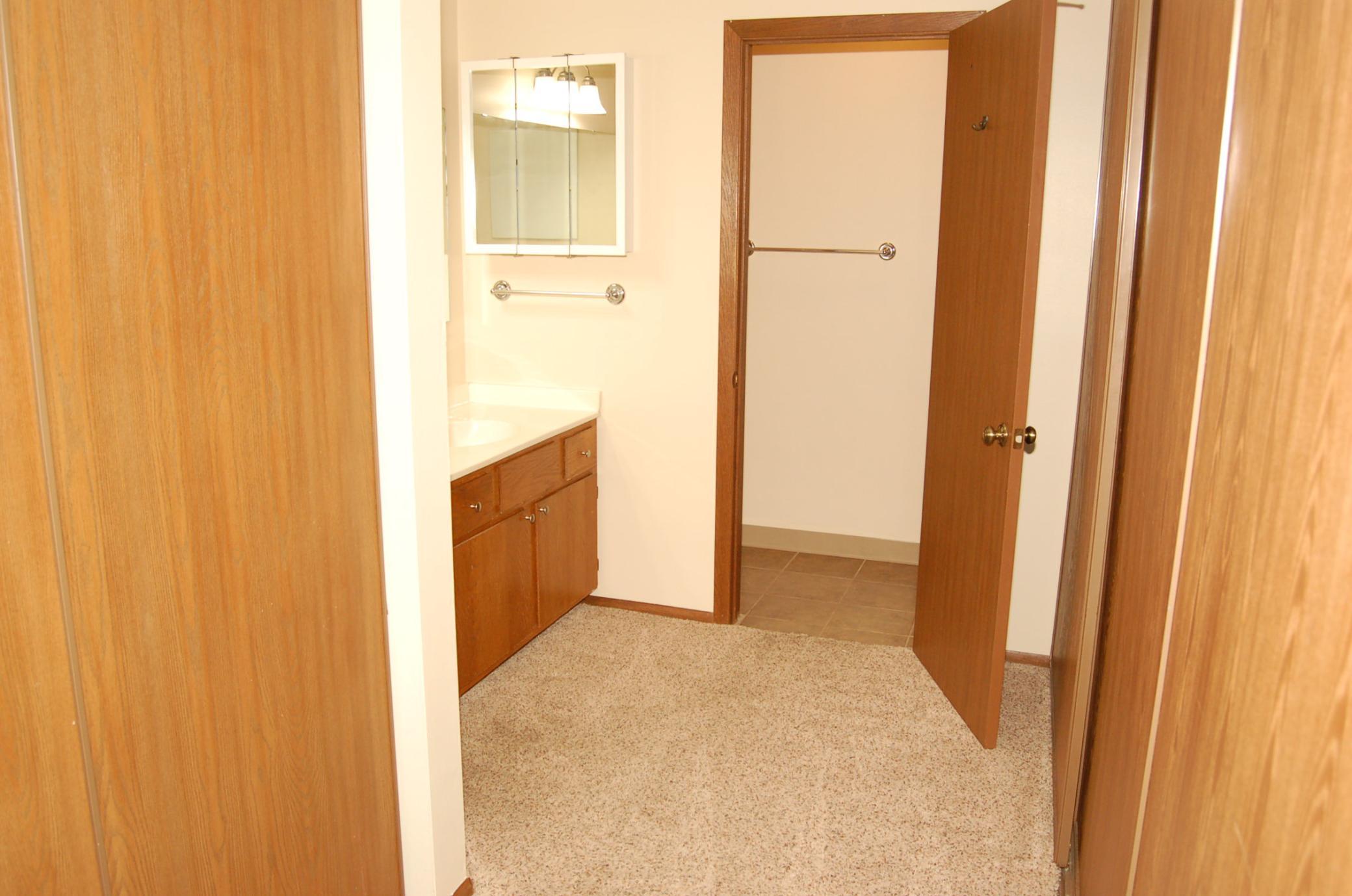 1887 Silver Bell Road, Unit 318 Eagan, MN 55122 - Photo 13 of 20 Gallery Image 13