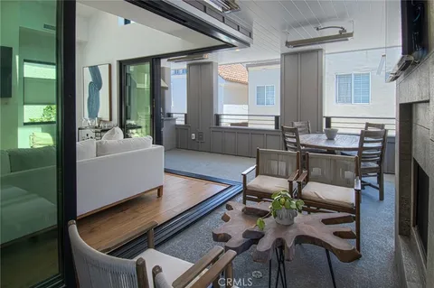 $3,520,000 | 502 1/2 Begonia Avenue, Corona del Mar, CA 92625