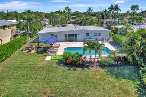 $799,000 | 6821 Kingston Drive, Lake Worth, FL 33462